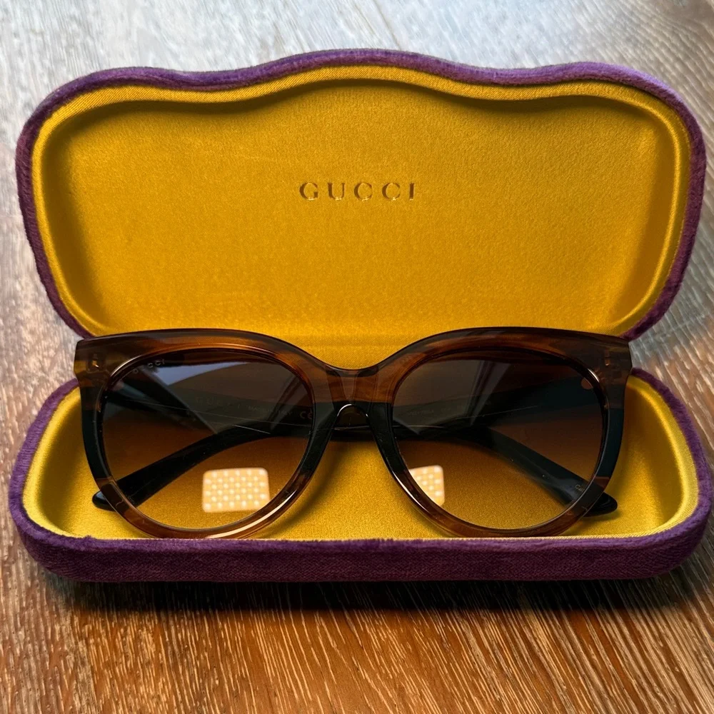 Gucci GG0179SA Tortoiseshell Cat Eye Sunglasses Brown Gradient 55mm